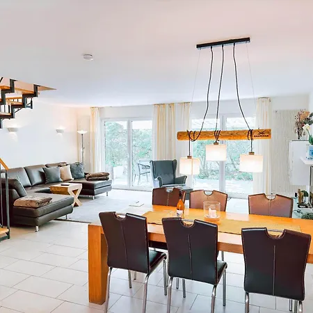 Kapitaenshaus Useney